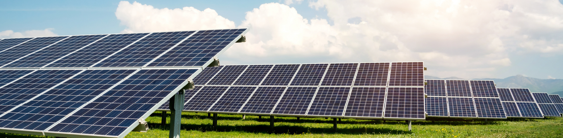 太陽光パネルの発電効率を約5％～10％改善